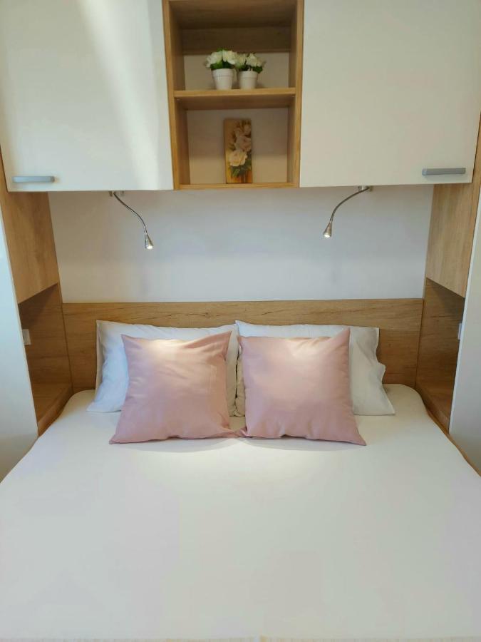 Mobile Homes Charly Tisno Εξωτερικό φωτογραφία
